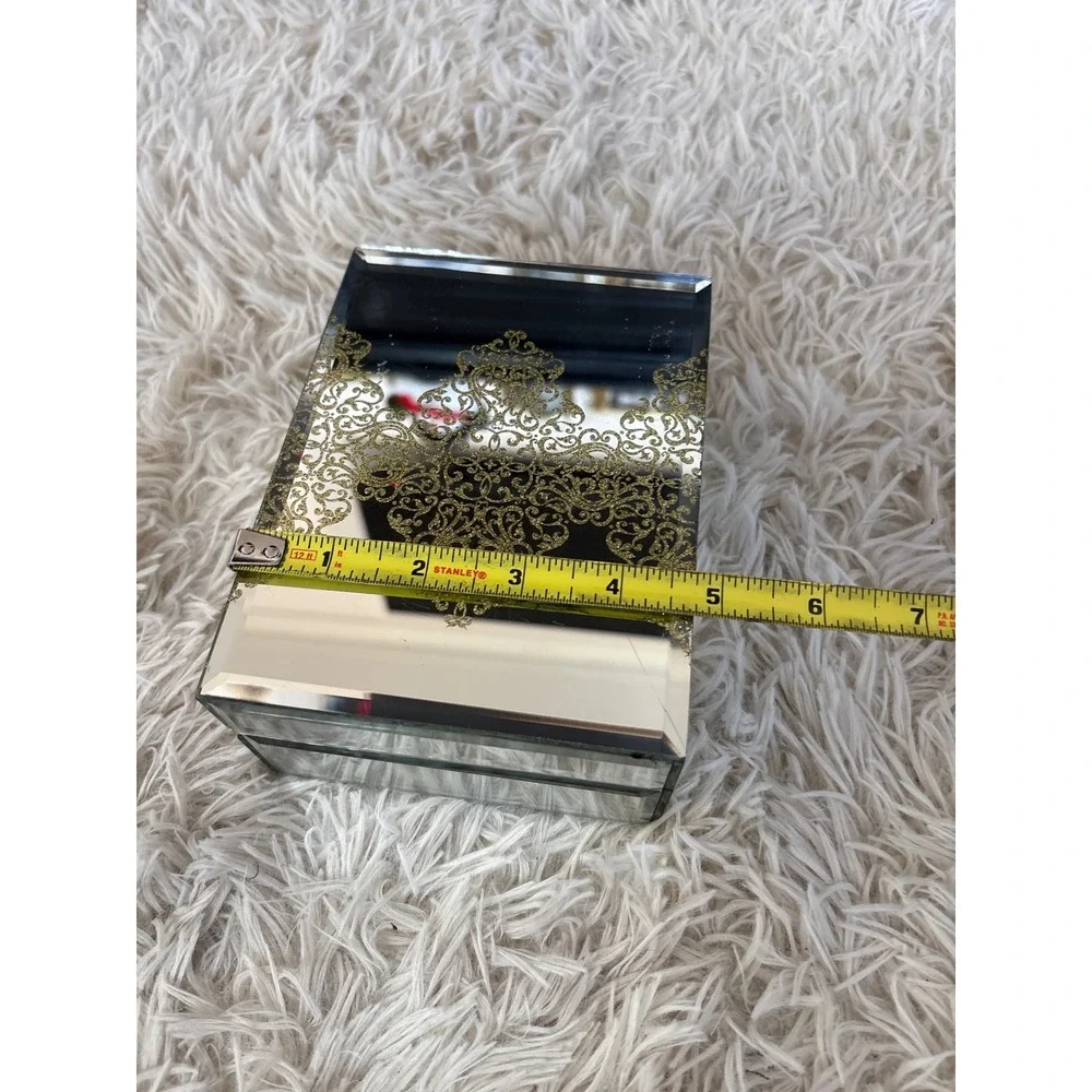 Tahari Beveled Mirrored Jewelry Box Decorative Trinket Gold Pattern‎